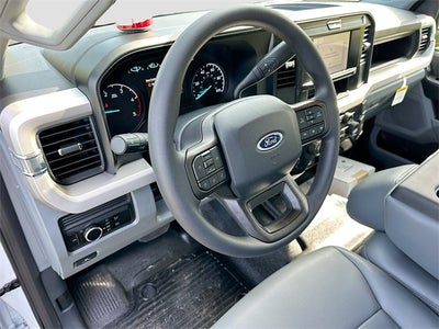 2025 Ford F-550SD DRW DRW
