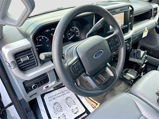 2025 Ford F-550SD XL KNAPHEIDE CRANE