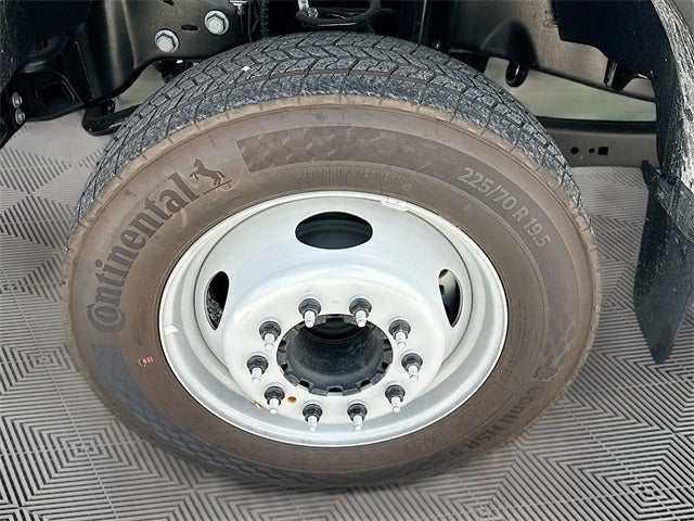 2024 Ford F-550SD MONROE 11' GOOSENECK DRW