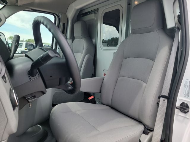 2027 Ford E-350SD Base Cutaway