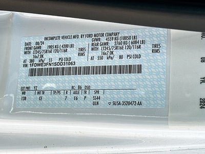 2025 Ford E-350SD Base Cutaway