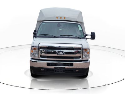 2027 Ford E-350SD Base Cutaway