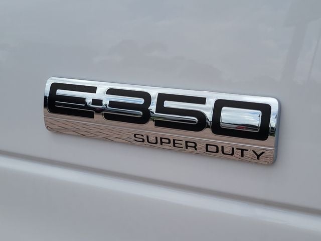 2027 Ford E-350SD Base Cutaway