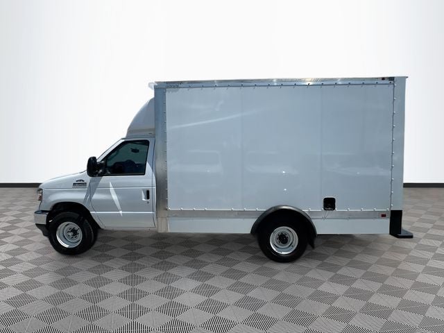 2025 Ford E-350SD 12' BOX TRUCK Cutaway