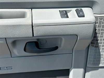 2025 Ford E-350SD Base Cutaway