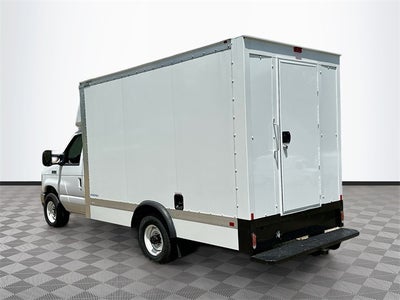 2025 Ford E-350SD Base Cutaway