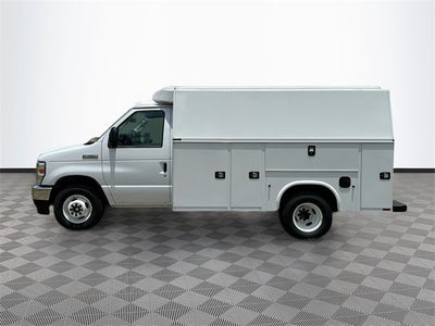 2025 Ford E-350SD KNAPHEIDE KUV129D20L Cutaway