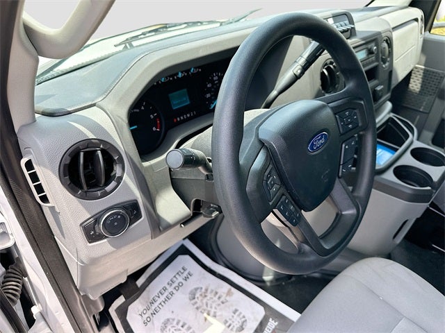 2025 Ford E-350SD KNAPHEIDE KUV129D20L Cutaway