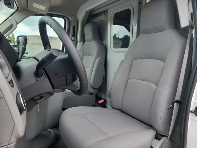 2027 Ford E-350SD Base Cutaway