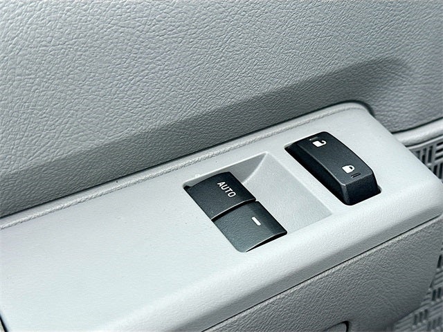 2026 Ford E-350SD Base KNAPHEIDE KUV