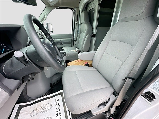 2026 Ford E-350SD Base KNAPHEIDE KUV