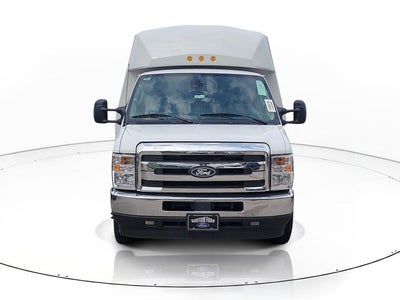 2027 Ford E-350SD Base Cutaway