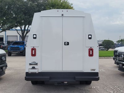 2027 Ford E-350SD Base Cutaway