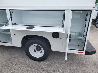 2027 Ford E-350SD Base Cutaway