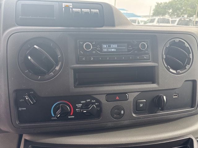 2023 Ford E-450SD Base KUV