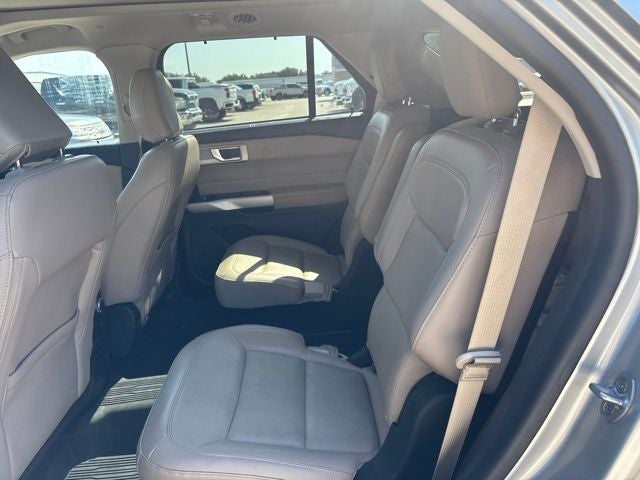 2022 Ford Explorer Limited HYBRID
