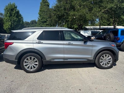 2022 Ford Explorer Limited HYBRID