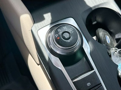 2021 Ford Escape Hybrid SE