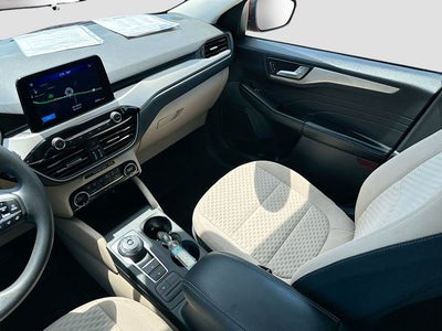 2021 Ford Escape Hybrid SE
