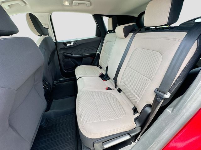 2021 Ford Escape Hybrid SE