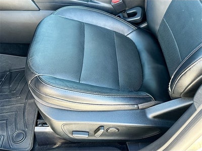 2020 Ford Escape Titanium Hybrid