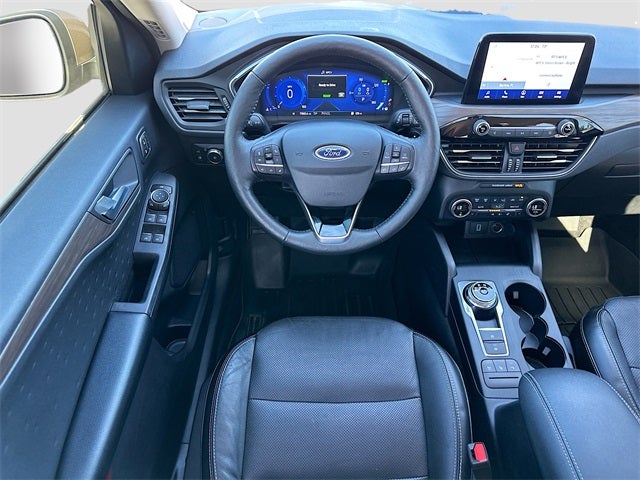 2020 Ford Escape Titanium Hybrid