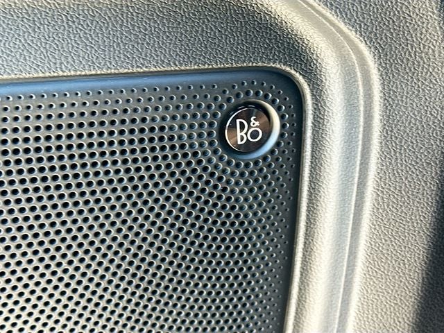 2020 Ford Escape Titanium Hybrid