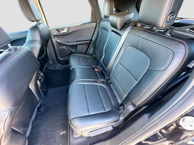 2020 Ford Escape Titanium Hybrid