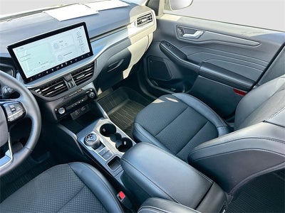 2025 Ford Escape Plug-In Hybrid Base