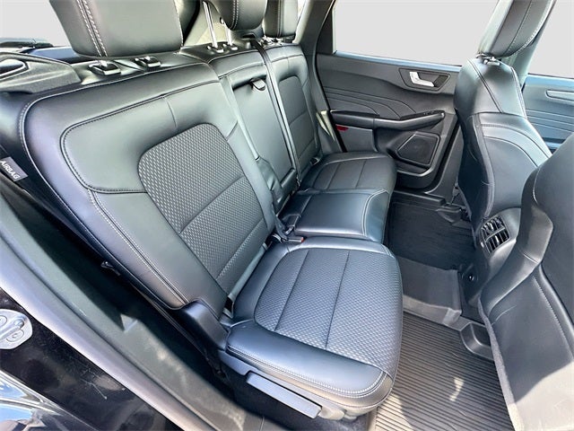 2025 Ford Escape Plug-In Hybrid Base