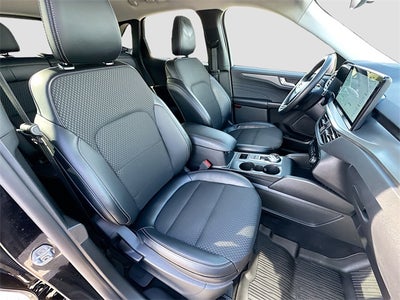 2025 Ford Escape Plug-In Hybrid Base