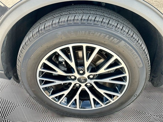 2025 Ford Escape Plug-In Hybrid Base