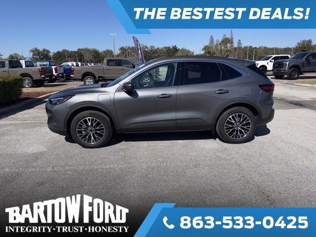 2025 Ford Escape Plug-In Hybrid Base PREMIUM PACKAGE