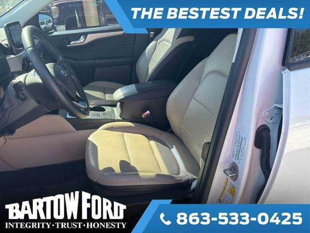 2022 Ford Escape SEL