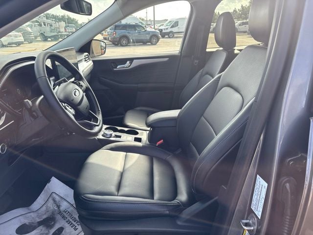 2025 Ford Escape Hybrid Platinum