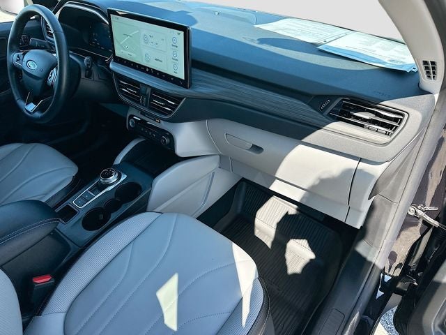 2025 Ford Escape Hybrid Platinum PREMIUM