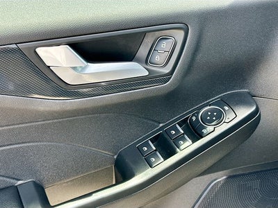 2024 Ford Escape ST-Line TECH PACKAGE