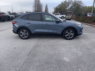 2025 Ford Escape Hybrid ST-Line