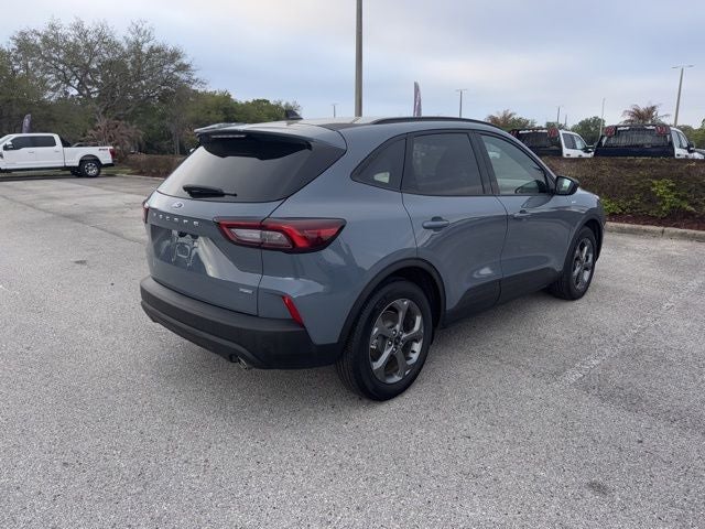 2025 Ford Escape Hybrid ST-Line