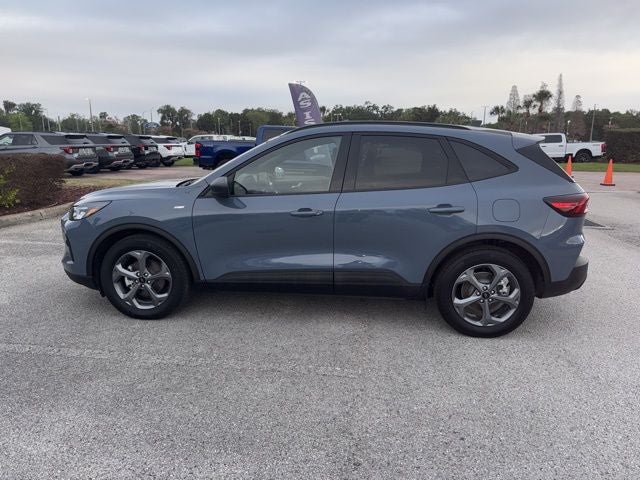 2025 Ford Escape Hybrid ST-Line