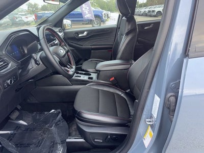 2025 Ford Escape Hybrid ST-Line