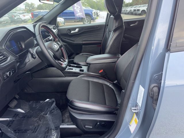 2025 Ford Escape Hybrid ST-Line