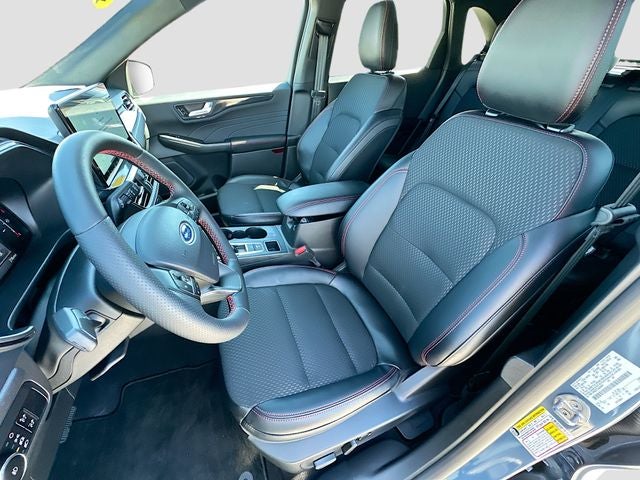 2026 Ford Escape Hybrid ST-Line Select