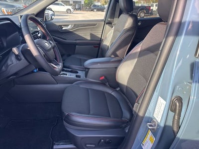 2026 Ford Escape Hybrid ST-Line Select