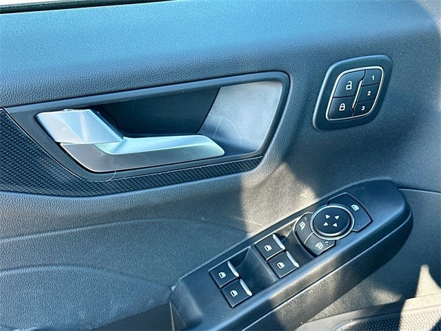 2026 Ford Escape Hybrid ST-Line Select