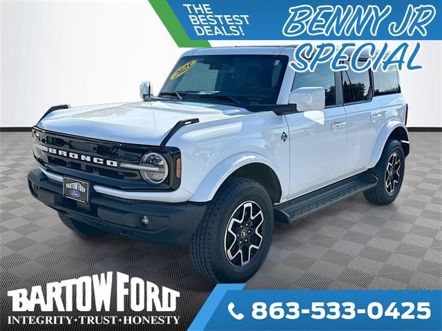 2025 Ford Bronco Outer Banks