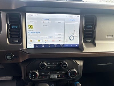 2022 Ford Bronco Outer Banks LUXURY