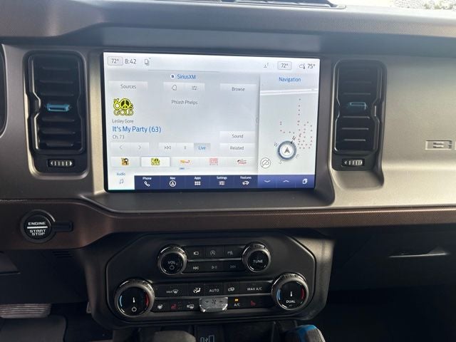 2022 Ford Bronco Outer Banks LUXURY