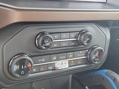 2022 Ford Bronco Outer Banks LUXURY