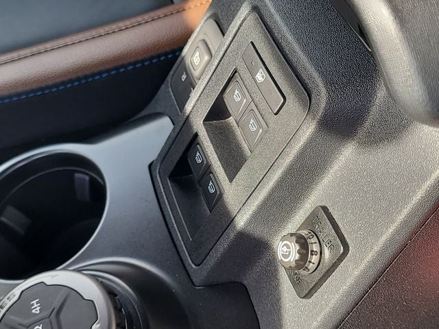 2022 Ford Bronco Outer Banks LUXURY